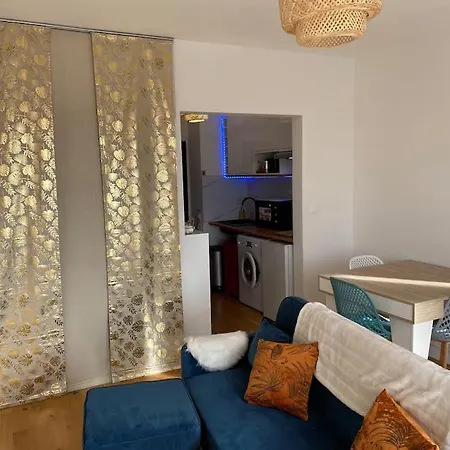 Vue Degagee Au Calme Dernier Etage شقة